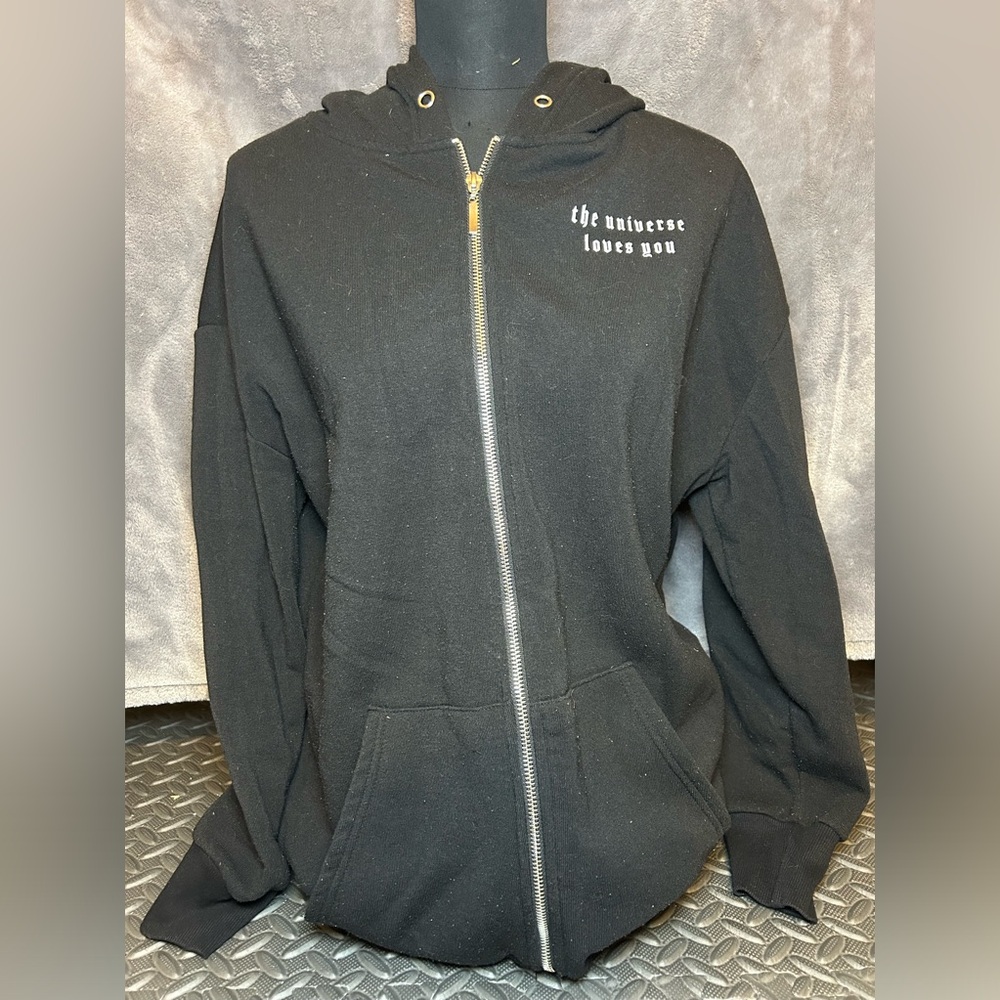 FOREVER 21 zip-up hoodie